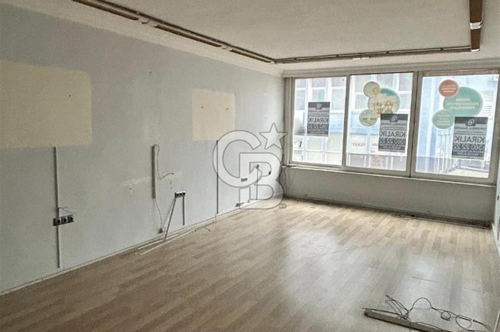 Altıyol Söğütlüçeşme caddesine bakan tabela değerli ofis