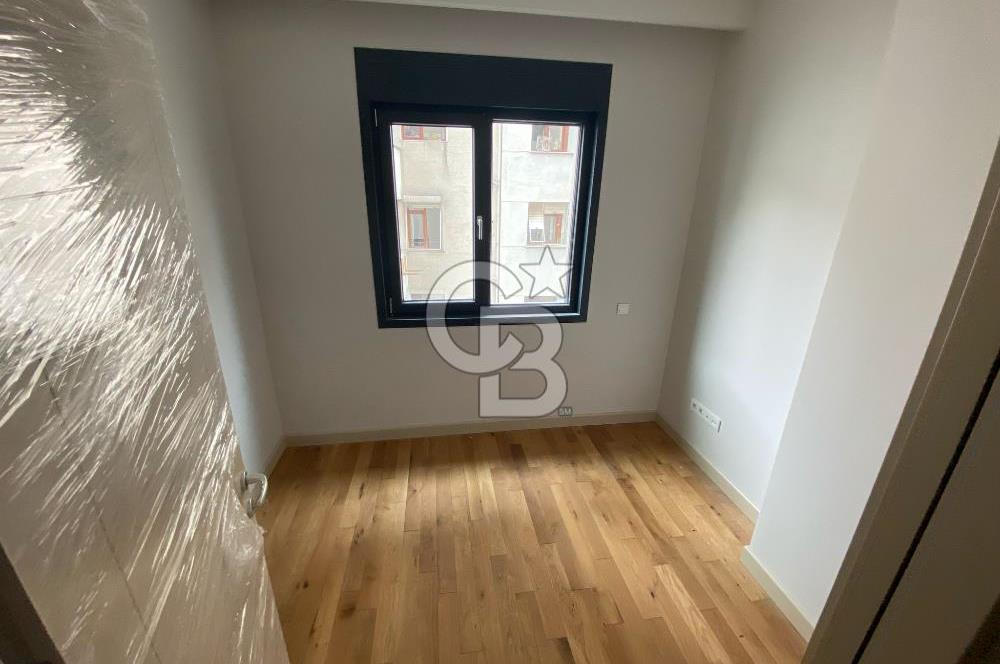 ERENKÖY BAĞDAT CADDESİNE 1.SOKAK'TA 3+1 BALKONLU NET 100M2 DAİRE