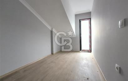 KARTEPE ERTUĞRUL GAZİ MAH.EBEVEYN BANYOLU 2+1SATILIK ÇATI DUB