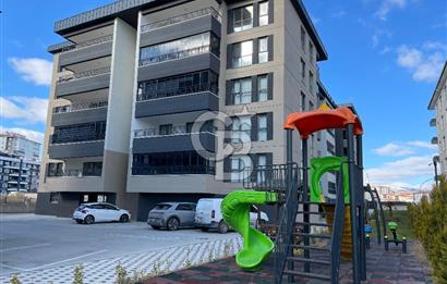 YENİKENT’TE SIFIR GENİŞ 4+1 SATILIK DAİRE