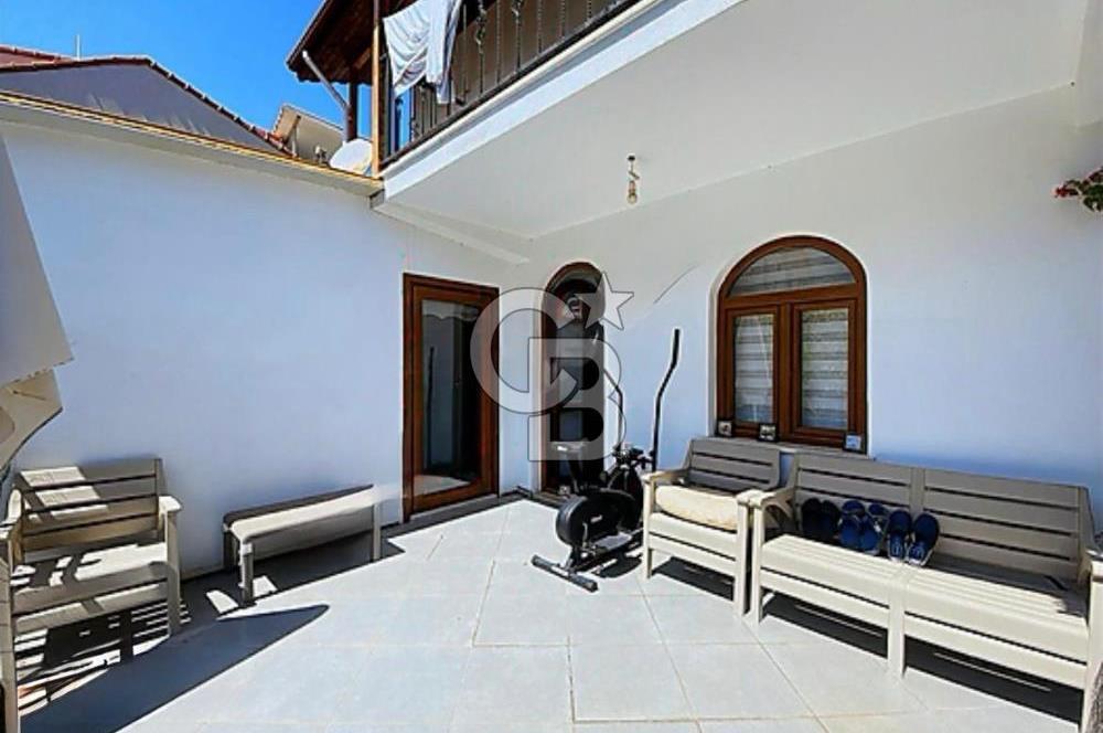 MARMARİS TURUNÇ'TA MERKEZİ KONUMDA SATILIK MÜSTAKİL TRİPLEKS EV