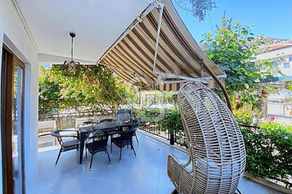 MARMARİS TURUNÇ'TA MERKEZİ KONUMDA SATILIK MÜSTAKİL TRİPLEKS EV