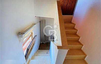 MARMARİS TURUNÇ'TA MERKEZİ KONUMDA SATILIK MÜSTAKİL TRİPLEKS EV