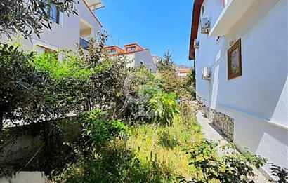 MARMARİS TURUNÇ'TA MERKEZİ KONUMDA SATILIK MÜSTAKİL TRİPLEKS EV