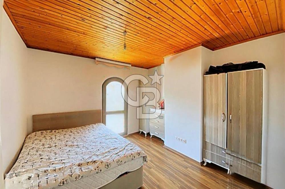 MARMARİS TURUNÇ'TA MERKEZİ KONUMDA SATILIK MÜSTAKİL TRİPLEKS EV