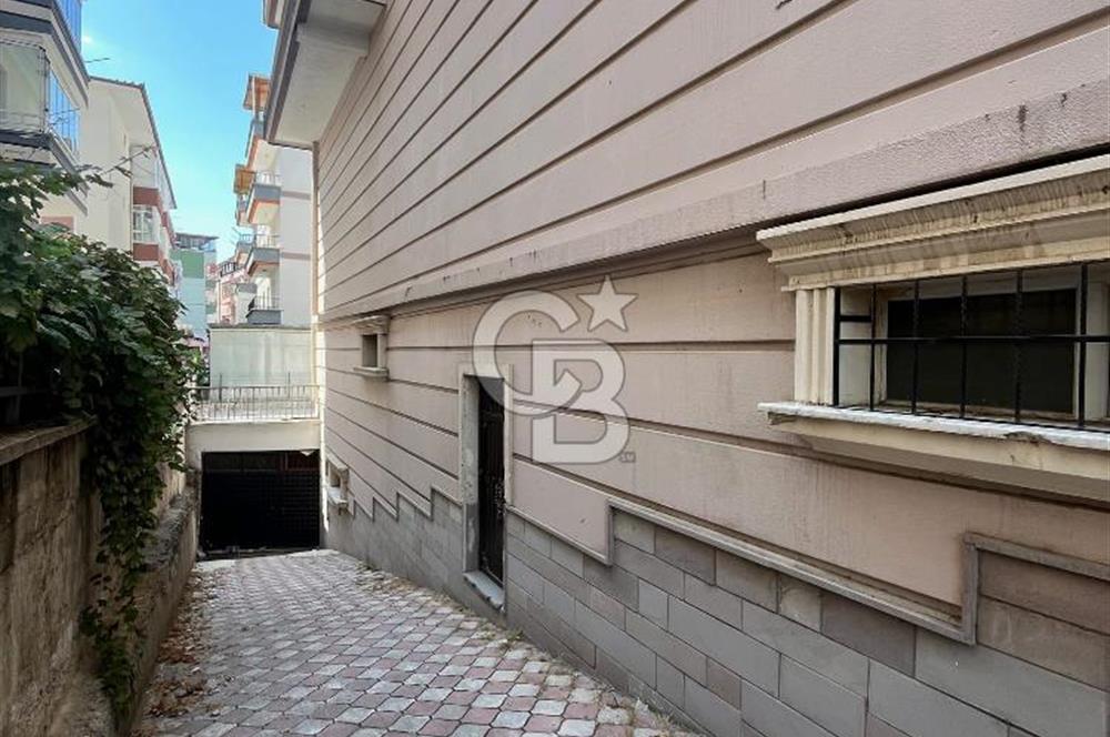 Mükemmel Konum Fırsat Fiyat Etimesgut'ta 380 m² Satılık Dükkan