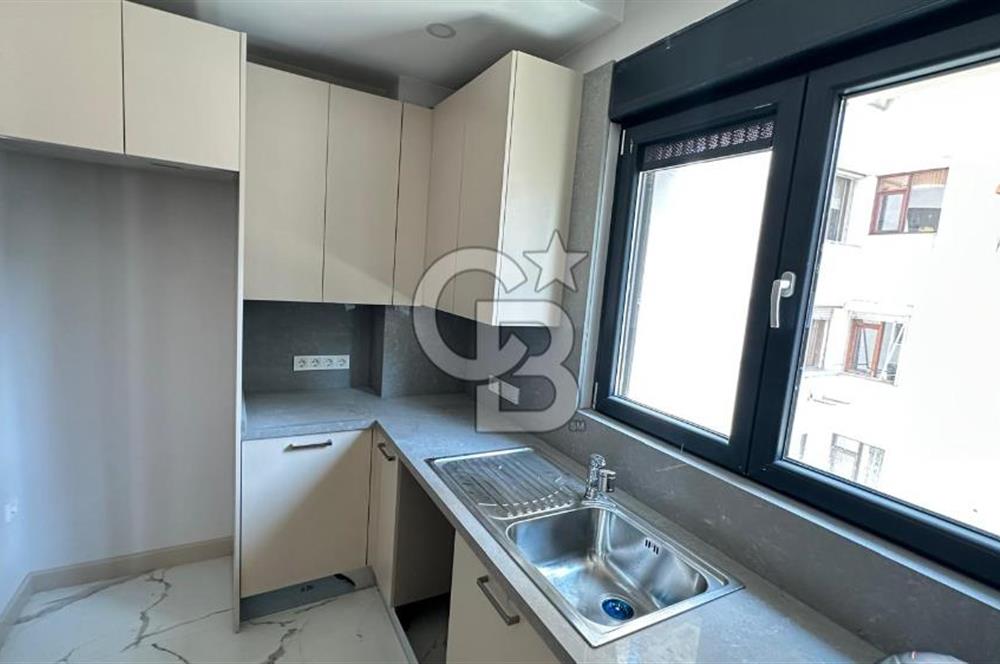 ERENKÖY BAĞDAT CADDESİNE 1.SOKAK'TA 3+1 BALKONLU NET 100M2 DAİRE