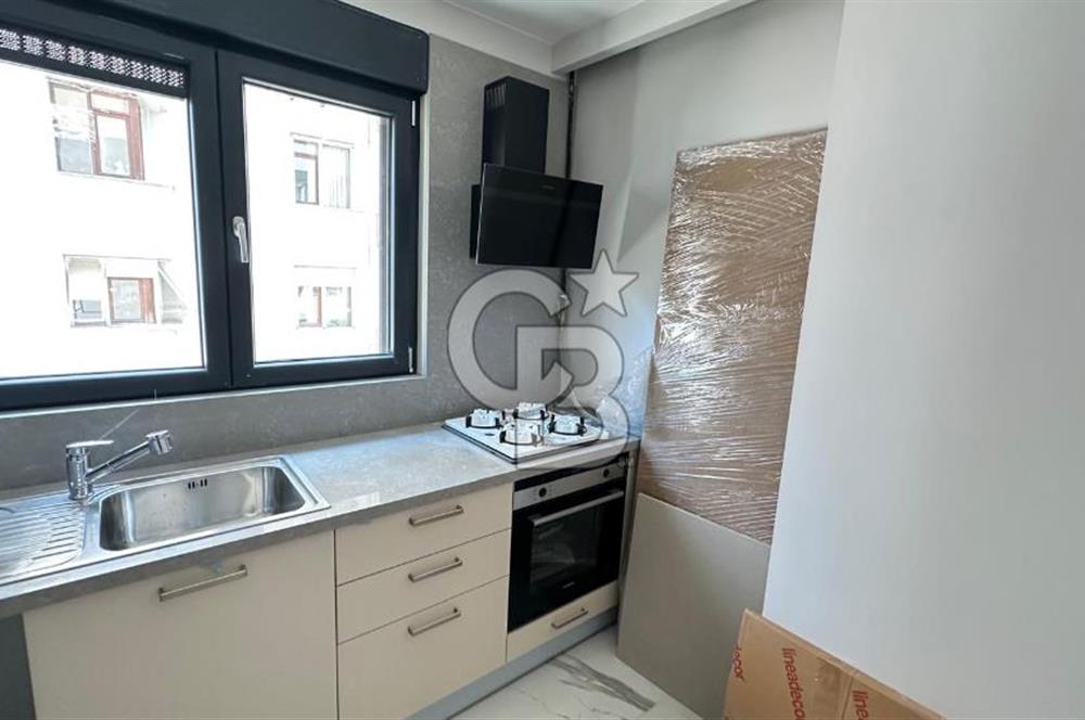 ERENKÖY BAĞDAT CADDESİNE 1.SOKAK'TA 3+1 BALKONLU NET 100M2 DAİRE