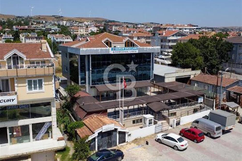 BÜYÜKÇEKMECE DE E-5 CEPHELİ SATILIK KOMPLE BİNA