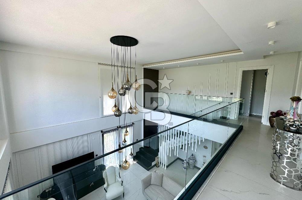 Kavakdere'de Özel Mimari / Geniş Bahçeli 4+1 Müstakil Villa