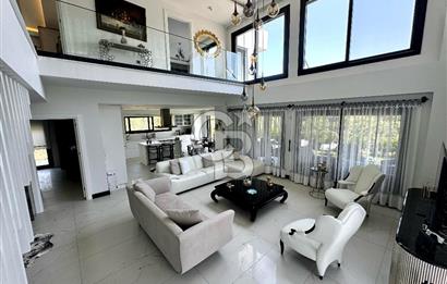 Kavakdere'de Özel Mimari / Geniş Bahçeli 4+1 Müstakil Villa