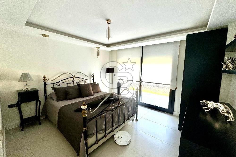 Kavakdere'de Özel Mimari / Geniş Bahçeli 4+1 Müstakil Villa