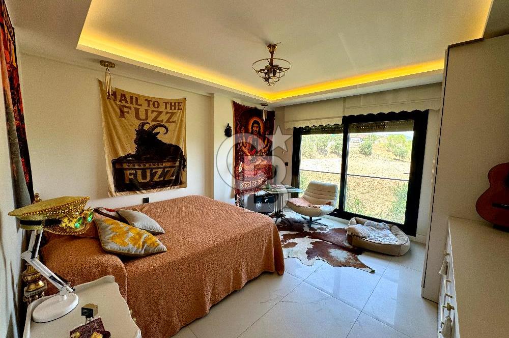 Kavakdere'de Özel Mimari / Geniş Bahçeli 4+1 Müstakil Villa