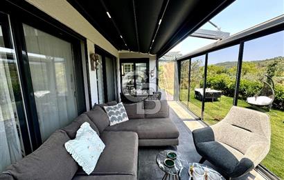 Kavakdere'de Özel Mimari / Geniş Bahçeli 4+1 Müstakil Villa