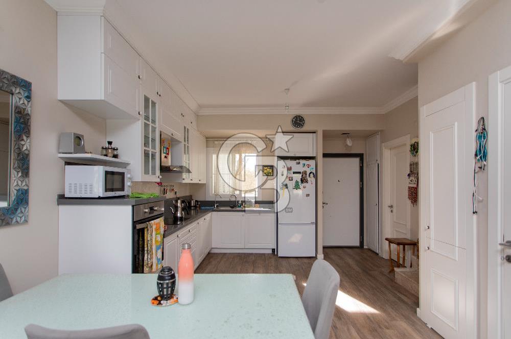 Foça Hacıveli Mah. Mia Focha Sitesinde Satılık 3+1 Villa