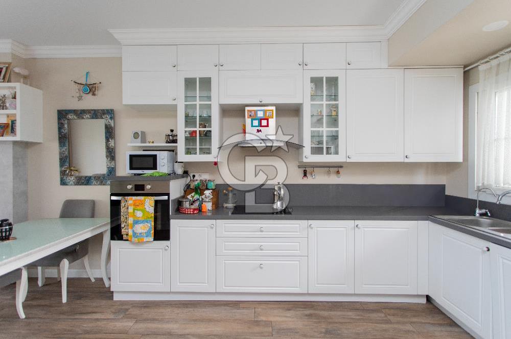 Foça Hacıveli Mah. Mia Focha Sitesinde Satılık 3+1 Villa