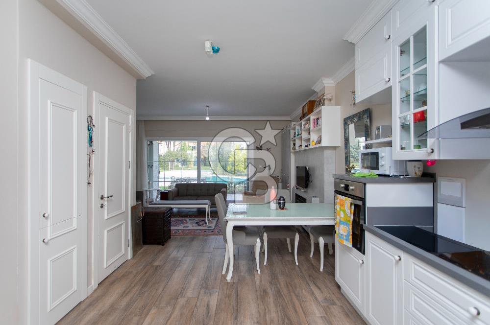 Foça Hacıveli Mah. Mia Focha Sitesinde Satılık 3+1 Villa