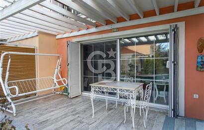 Foça Hacıveli Mah. Mia Focha Sitesinde Satılık 3+1 Villa