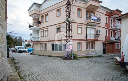 Foça Fevzipaşa Mah. Merkezi Konumda Satılık 3+1 Daire