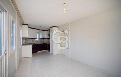 Foça Fevzipaşa Mah. Merkezi Konumda Satılık 3+1 Daire