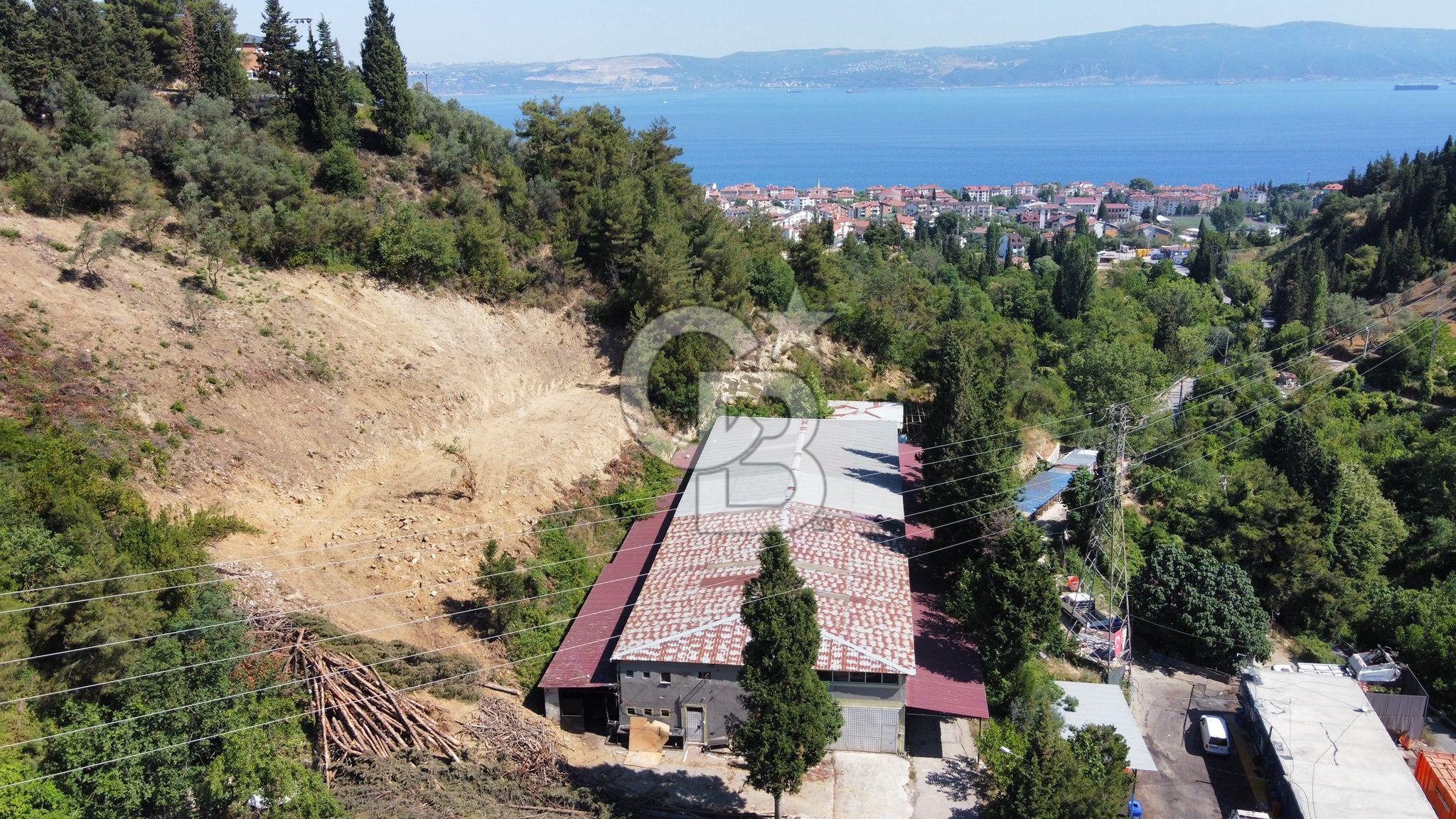 1200 m2 KAPALI ALAN 3966 m2 SANAYİİ ARSASI - İmalathane - DEPO