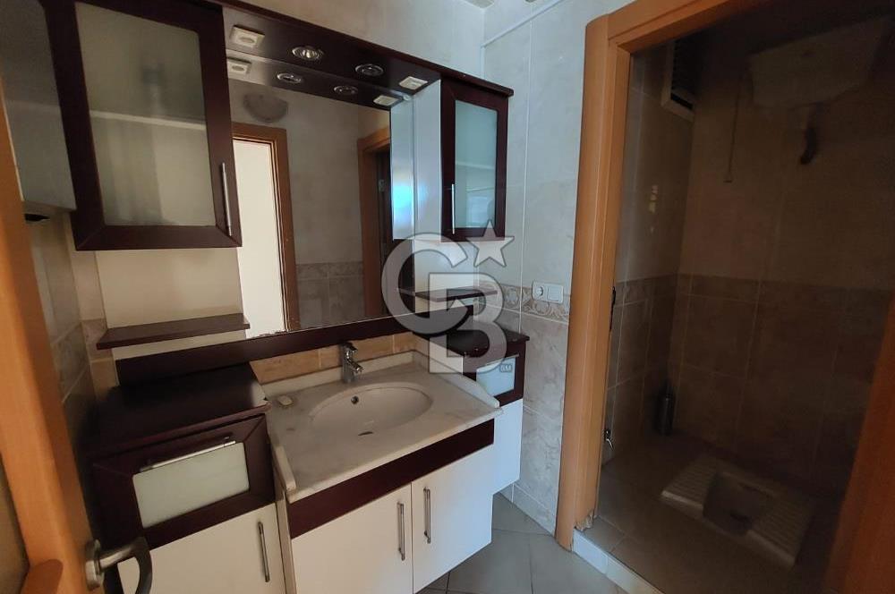 Pendik Batı mah kiralık 3 katlı işyeri ofis katları 220 m2 net