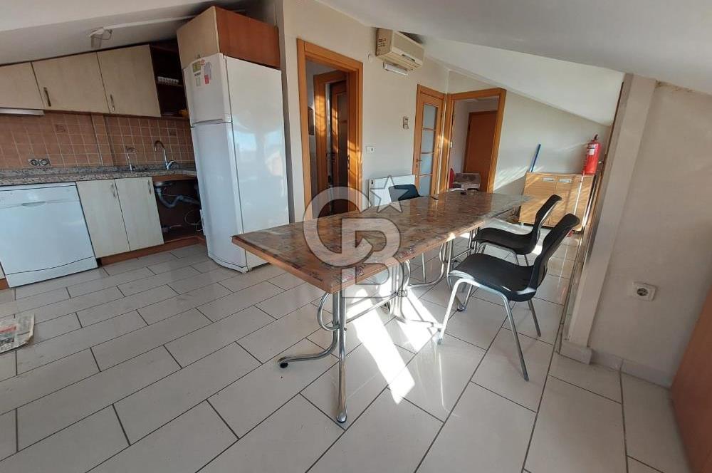 Pendik Batı mah kiralık 3 katlı işyeri ofis katları 220 m2 net