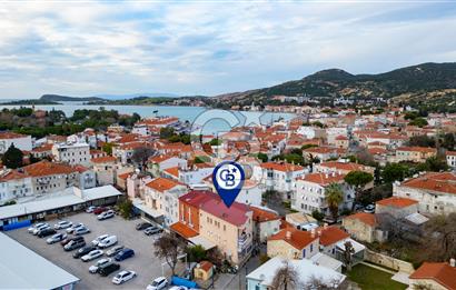Foça Fevzipaşa Mah. Merkezi Konumda Satılık 3+1 Daire