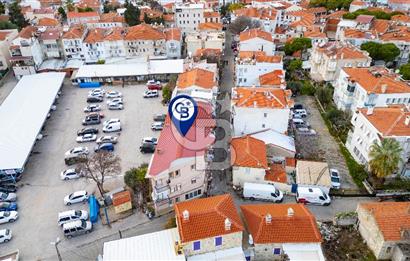 Foça Fevzipaşa Mah. Merkezi Konumda Satılık 3+1 Daire