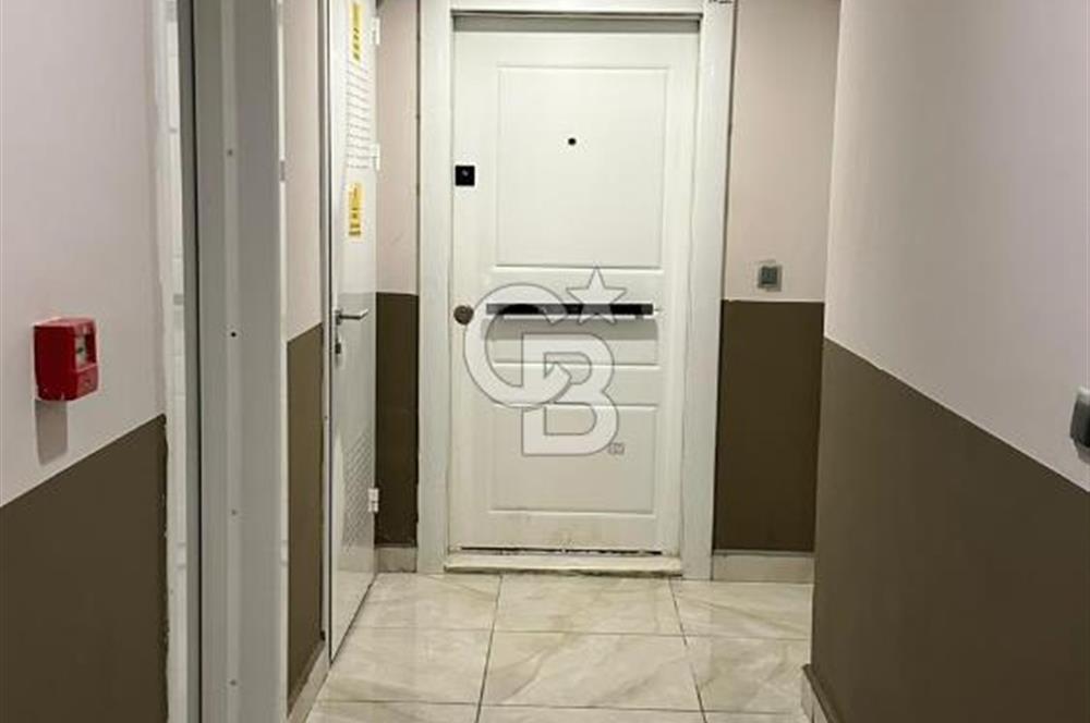  Özyurtlar N Logo Sitesi’nde Havuz Manzaralı, Sosyal Olanaklı 1+1 Kiralık Daire