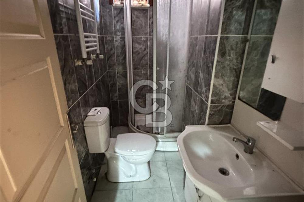 Sancaktepe yenidoğan da oturuma hazır iskanlı satılık 1+1 daire