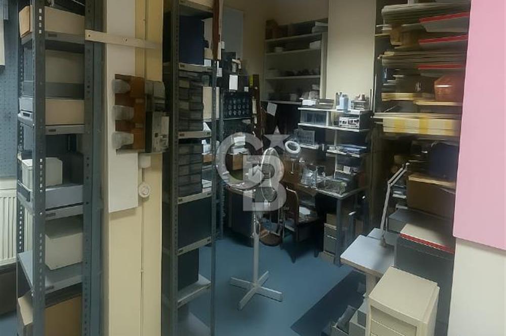 KARTAL KIZILAY BULVARINA PARALEL SATILIK DÜKKAN DEPO