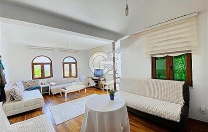 MARMARİS TURUNÇ'TA MERKEZİ KONUMDA SATILIK MÜSTAKİL TRİPLEKS EV