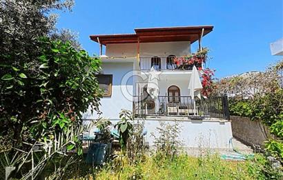 MARMARİS TURUNÇ'TA MERKEZİ KONUMDA SATILIK MÜSTAKİL TRİPLEKS EV