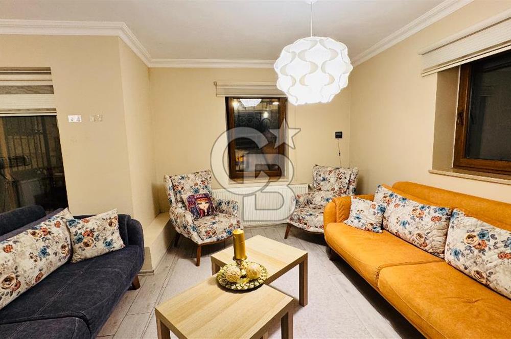 Foça Atatürk Mah. Havuzlu Sitede Eşyalı Kiralık 1+1 Daire