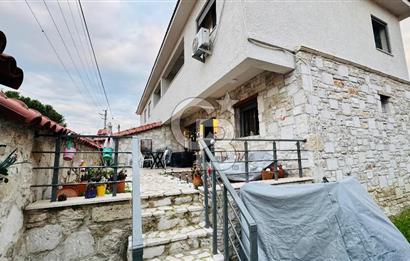 Foça Kazım Dirik Mah. Kiralık 3+1 Müstakil Villa