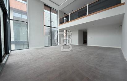 ÇANKAYA BEYTEPE MAH. SİTE İÇİNDE TRİPLEKS 329M² 5,5+1 LÜKS VİLLA