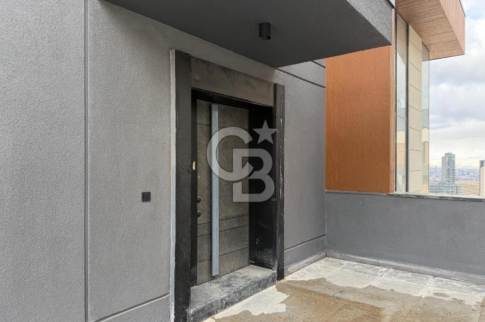 ÇANKAYA BEYTEPE MAH. SİTE İÇİNDE TRİPLEKS 329M² 5,5+1 LÜKS VİLLA