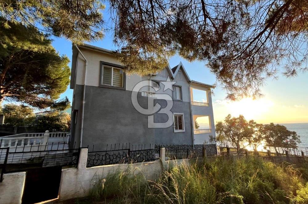 YALOVA FISTIKLI’DA DENİZ MANZARALI BAHÇELI MÜSTAKİL 2 KATLI VİLLA I GENİŞ VE FERAH YAŞAM