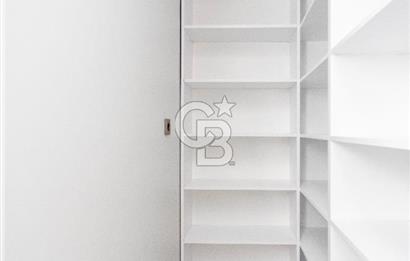 Foça Kazım Dirik Mah. Satılık 2+1 Kapalı Mutfak Bahçeli Dubleks