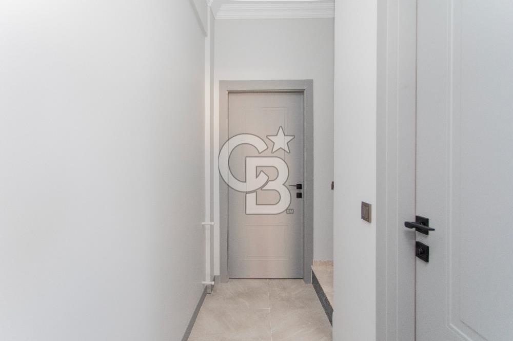 Foça Kazım Dirik Mah. Satılık 2+1 Kapalı Mutfak Bahçeli Dubleks