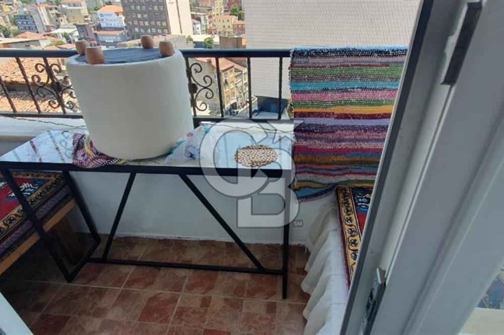 BEYOĞLU YENİŞEHİRDE 2+1 EŞYALI RAHAT DUBLEKS KİRALIK DAİRE