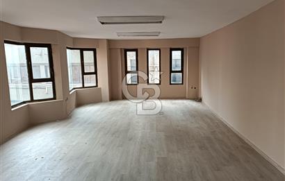 KARAKÖY DE ASANSÖRLÜ BİNA DA KİRALIK LOFT OFİS