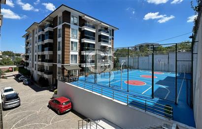 Başiskele Sembolkent Sitesinde 3+1 Eşyalı Kiralık Daire