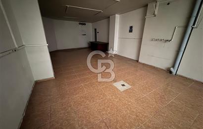 Sancaktepe de Atatürk Caddesine Cephe Köşe Başı Giriş Dükkan