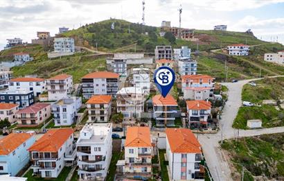 Foça Kazım Dirik Mah. Satılık 2+1 Kapalı Mutfak Bahçeli Dubleks