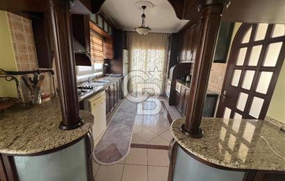 Buca Valirahmibey Mahallesinde 360 m² Teraslı, Jakuzili, Şömineli Dubleks