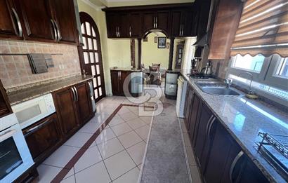 Buca Valirahmibey Mahallesinde 360 m² Teraslı, Jakuzili, Şömineli Dubleks