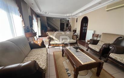 Buca Valirahmibey Mahallesinde 360 m² Teraslı, Jakuzili, Şömineli Dubleks