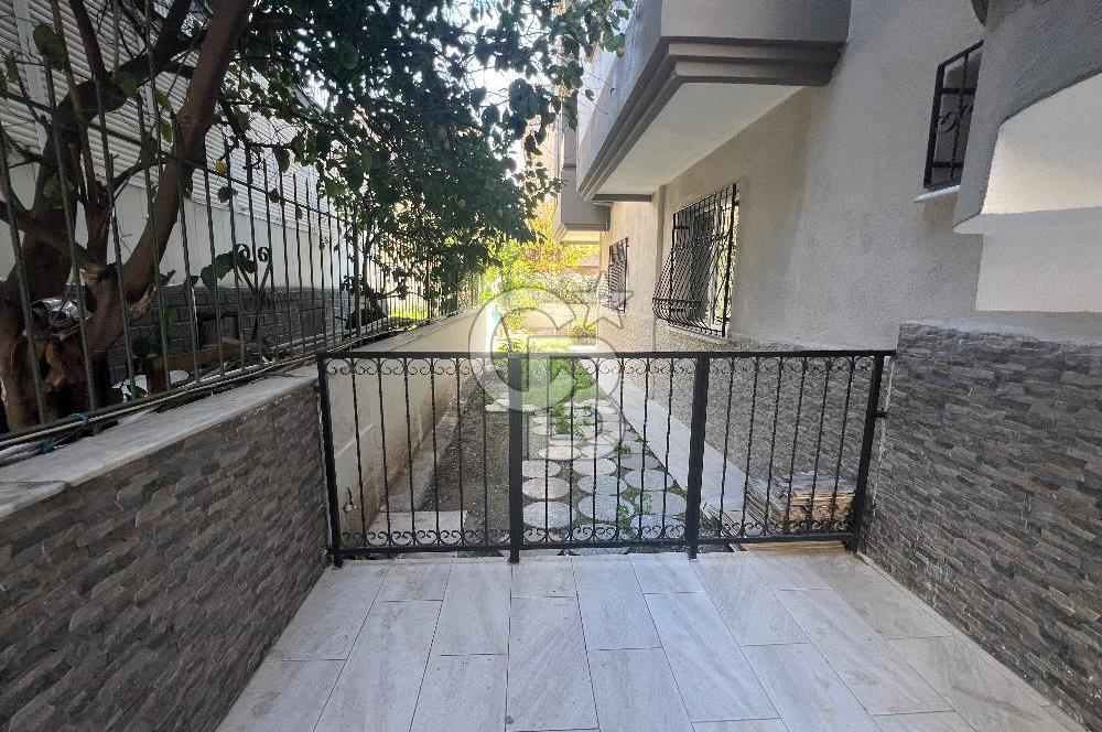 Buca Valirahmibey Mahallesinde 360 m² Teraslı, Jakuzili, Şömineli Dubleks